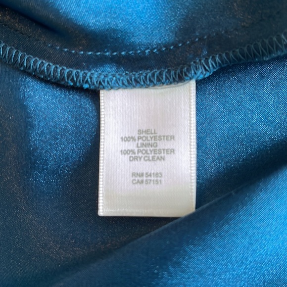 Size 8. Eliza J Floaty Chiffon Gown. - Picture 10 of 13